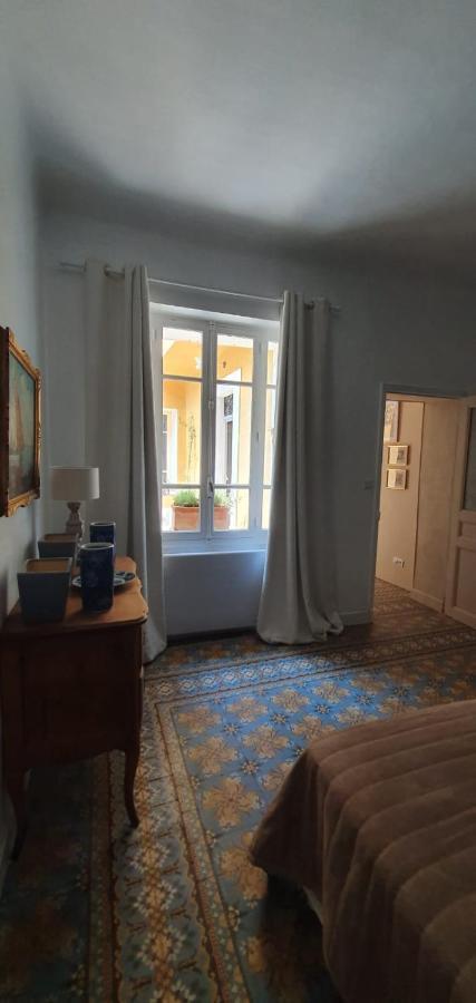 Jolie Maison De Ville La Petite Magnanerie لا روكي دي انثيرون المظهر الخارجي الصورة