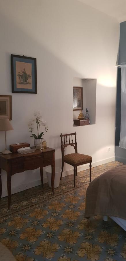 Jolie Maison De Ville La Petite Magnanerie لا روكي دي انثيرون المظهر الخارجي الصورة